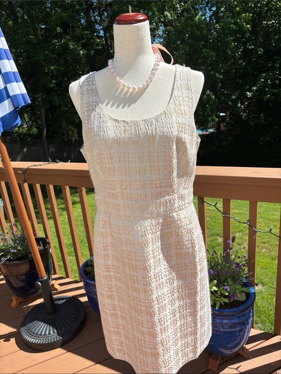 Banana Republic Dresses & Skirts - Banana Republic Sheath Dress - C